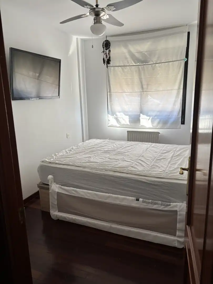 Schlafzimmer von Wohnung zum Verkauf in Castro-Urdiales mit Schwimmbad