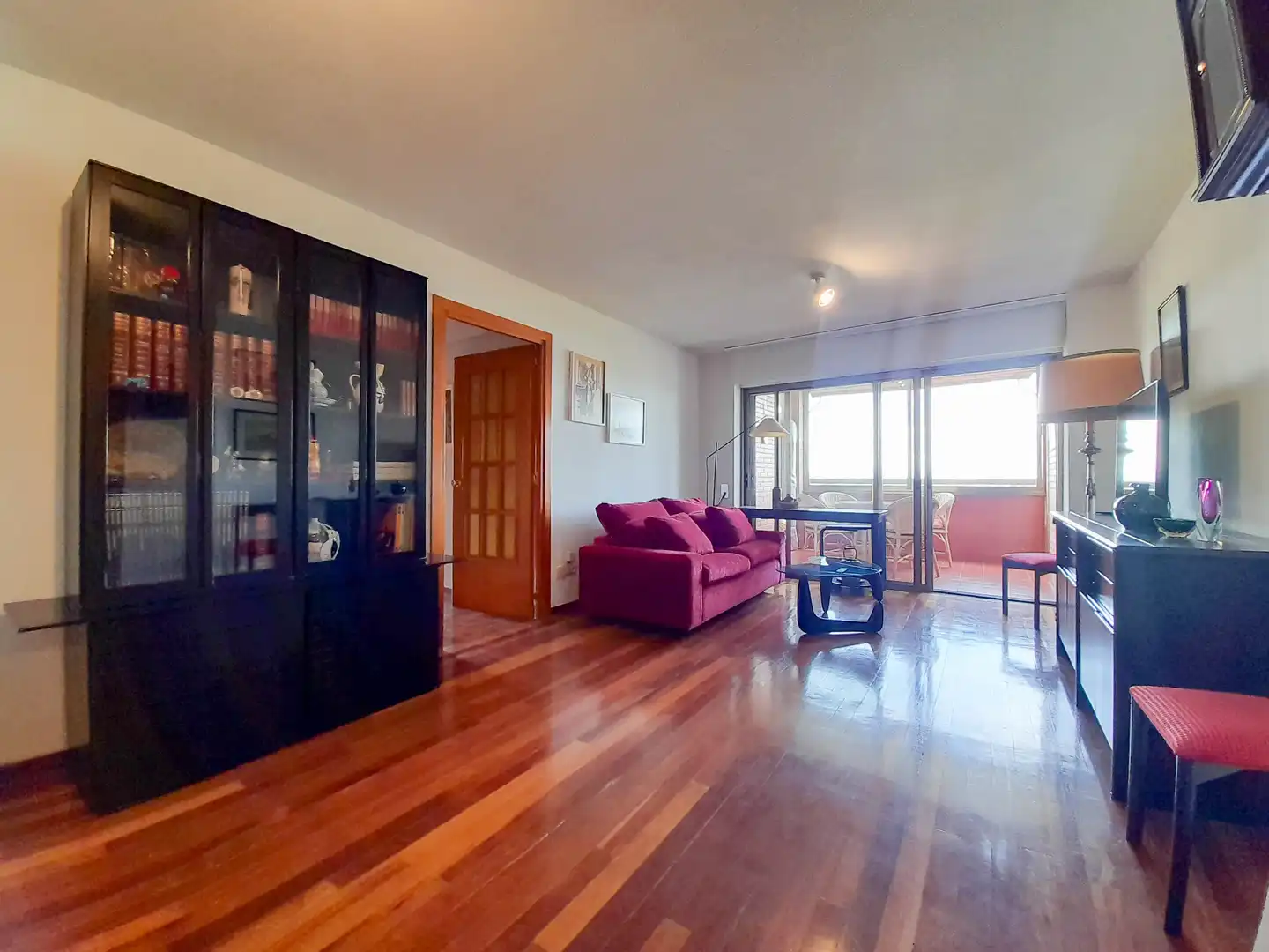 Living room of Flat for rent in Madrid  with Heating, Parquet flooring and Terrace