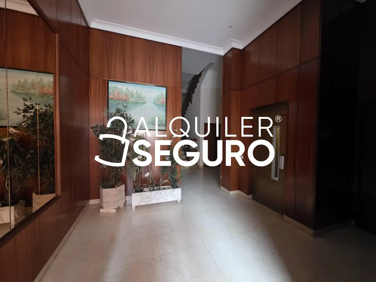 Pis de lloguer en Burgos amb Calefacció, Terrassa i Moblat