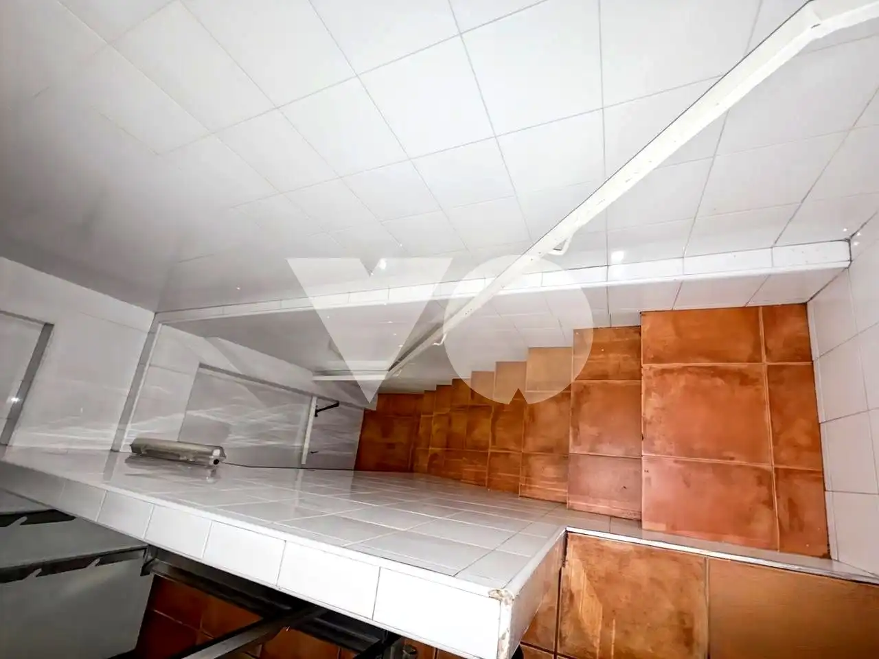 Commercial properties for sale in Madrid  with Air Conditioner