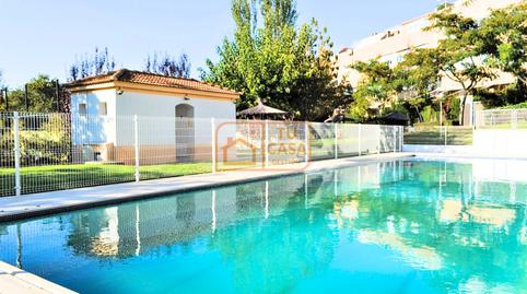 Foto 2 de Casa adosada de lloguer a Calle Paraíso Terrenal, Ruta de la Plata, Cáceres