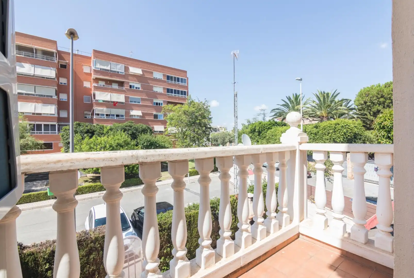 Exterior view of Detached homes for sale in Elche / Elx  with Air Conditioner, Heating and Private garden