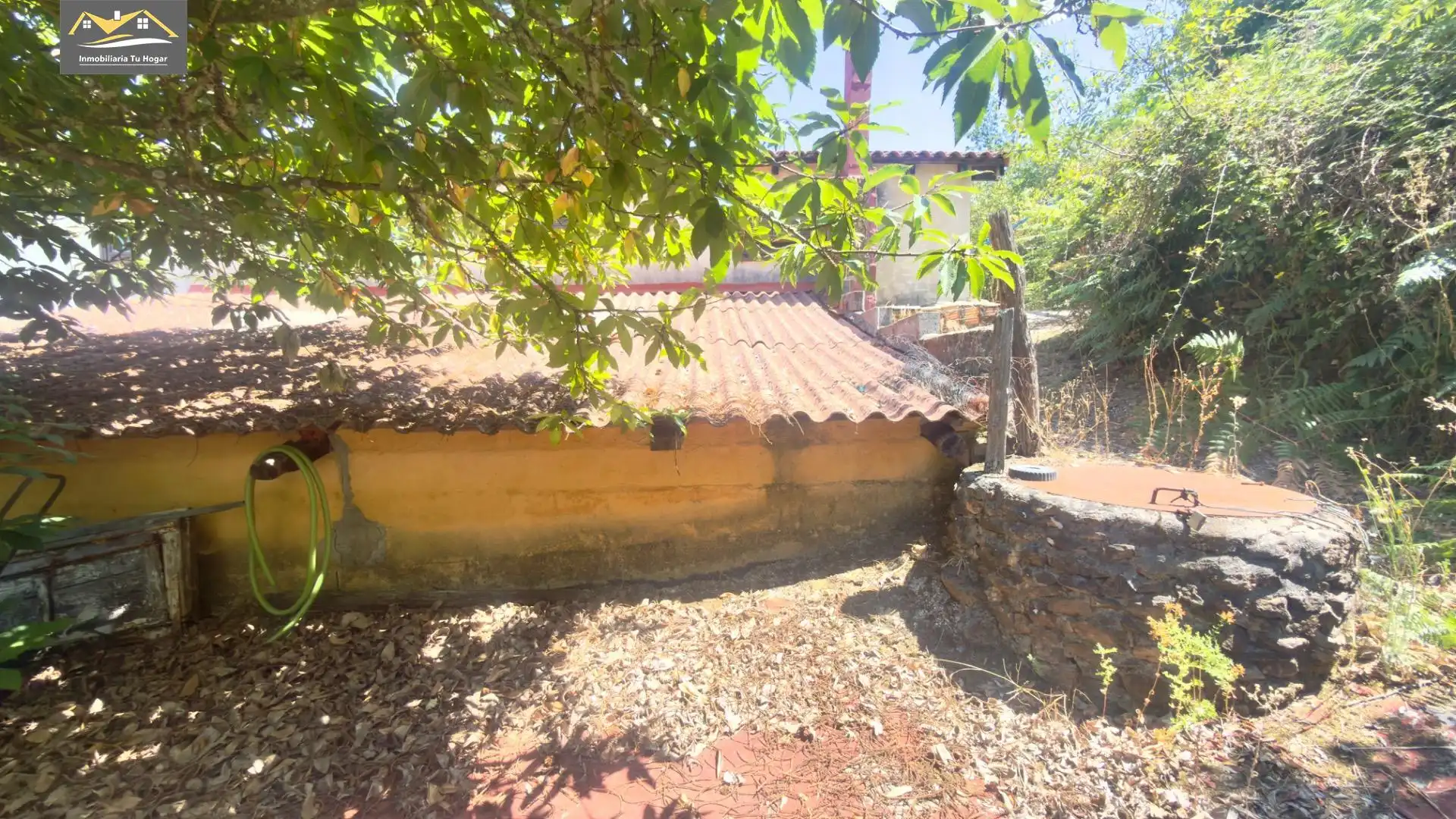 Finca rústica en venta en Castrelo de Miño con Jardín privado, Terraza y Amueblado