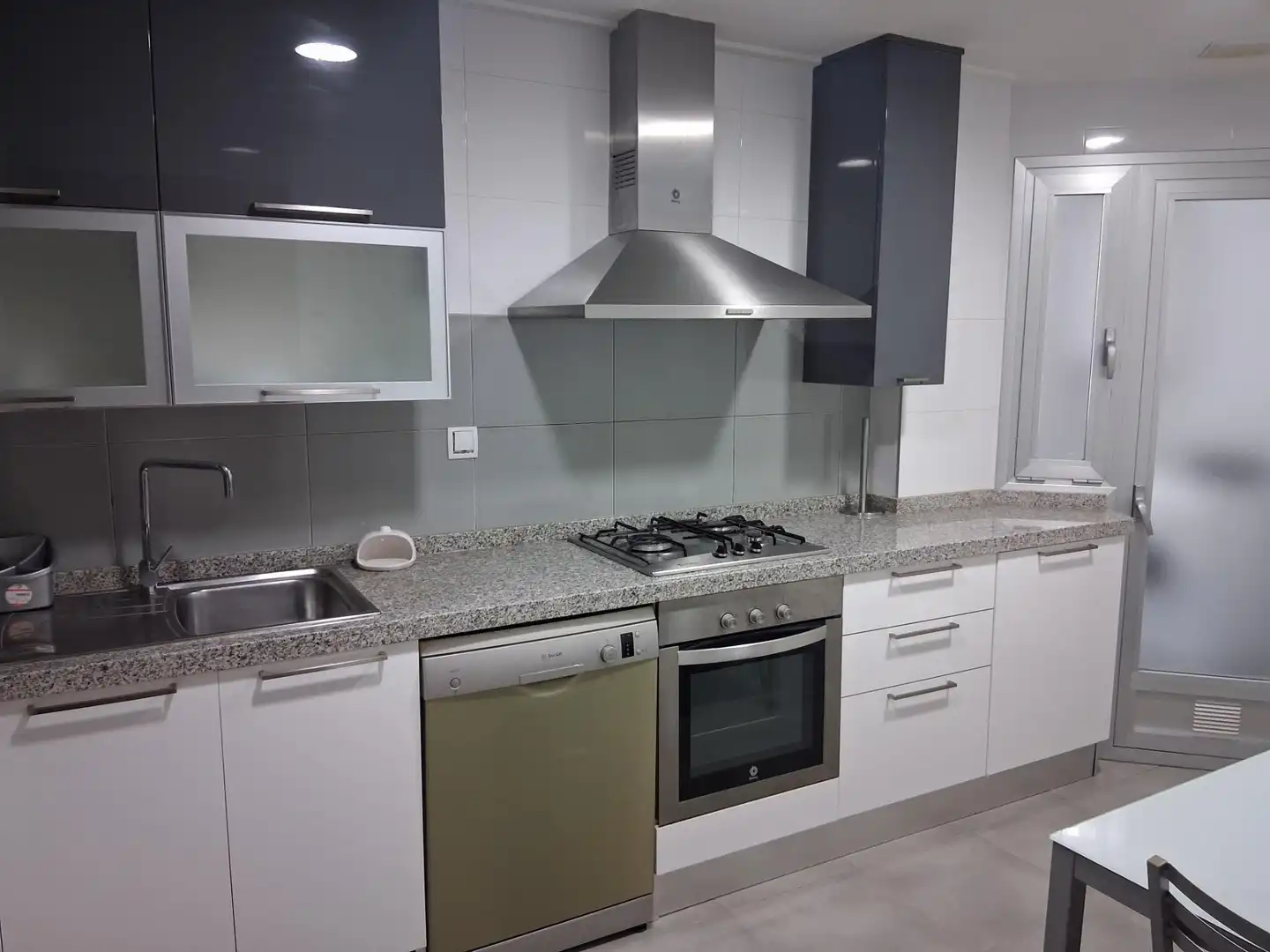 Cocina de Apartamento en venta en Albacete con Calefacción, Trastero y Balcón