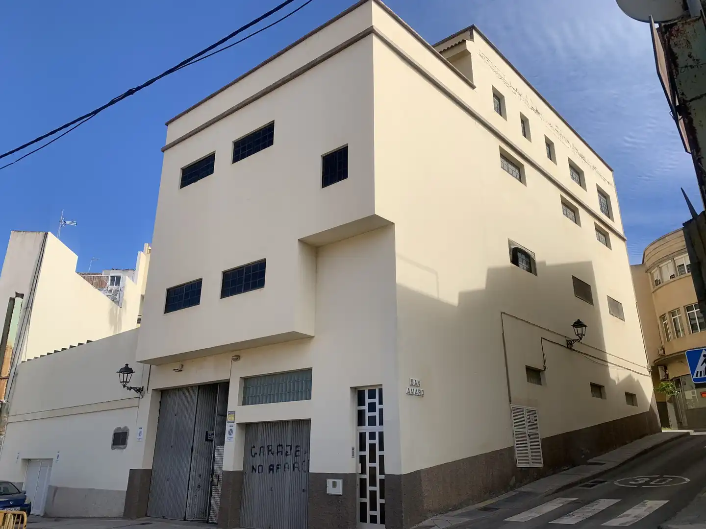 Vista exterior de Local en venta en Gáldar