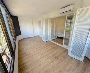 Bedroom of Flat to rent in Alicante / Alacant  with Air Conditioner