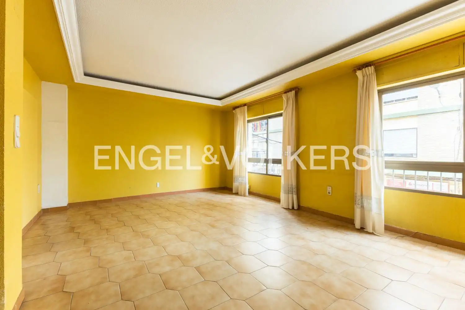 Sala de estar de Dúplex en venta en Oliva con Aire acondicionado, Calefacción y Terraza