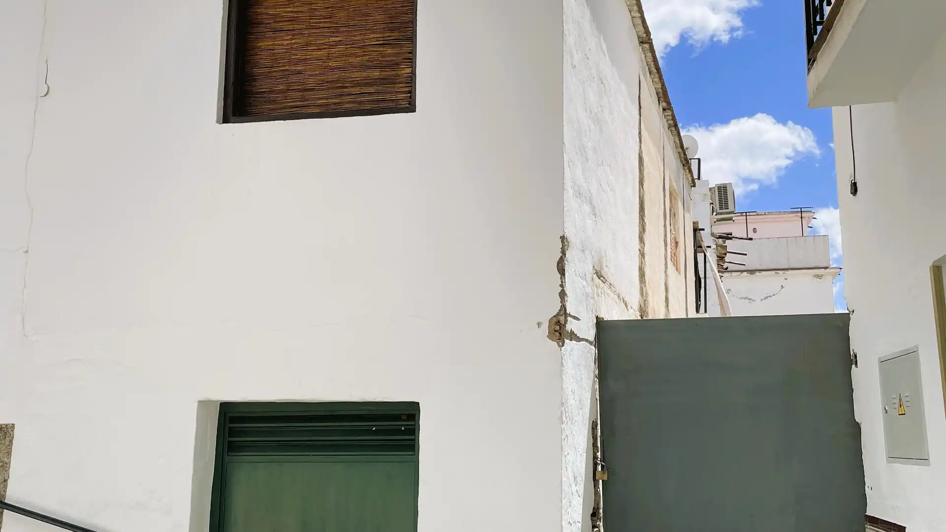 Vista exterior de Casa adosada en venta en Cómpeta