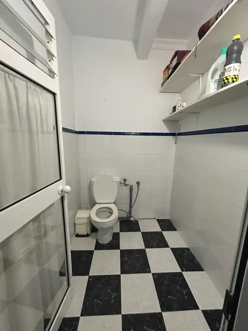 Bathroom of Houses for sale in Utrera