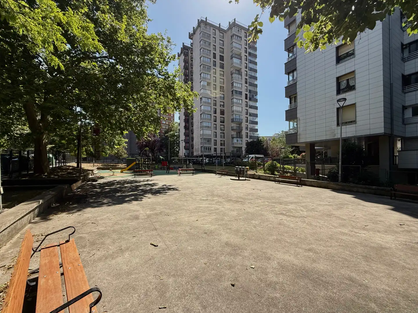 Außenansicht von Wohnung zum Verkauf in Donostia - San Sebastián  mit Heizung, Terrasse und Möbliert