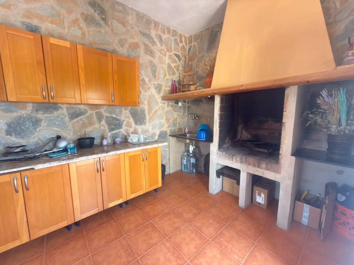 Cuina de Casa o xalet en venda en Alicante / Alacant amb Aire condicionat, Calefacció i Jardí privat