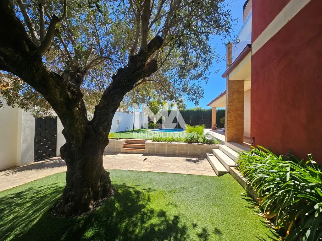 Jardí de Casa o xalet en venda en Bétera amb Aire condicionat, Calefacció i Jardí privat