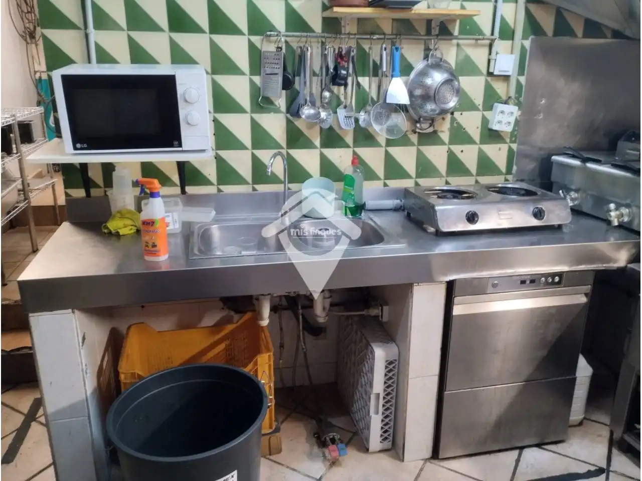 Küche von Geschaftsraum zur Miete in Sant Quirze del Vallès mit Klimaanlage und Alarm