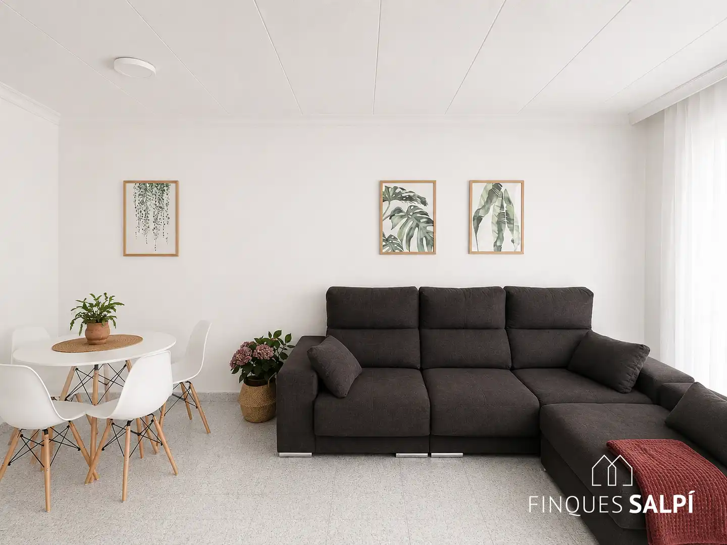 Sala de estar de Piso en venta en Sant Feliu de Guíxols con Calefacción, Terraza y Trastero