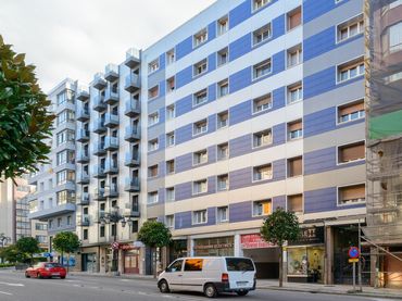 Wohnung mit Balkon zum Verkauf in Calle Calle González Besada 35