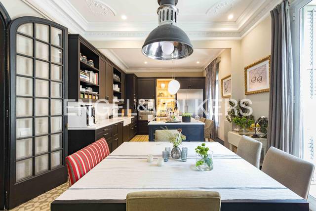 Apartamento en Venta en Sant Gervasi- Galvany