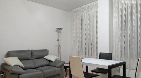 Foto 2 de Pis de lloguer a Vitoria-gasteiz - Plaza del Renacimiento, Desamparados, Vitoria - Gasteiz