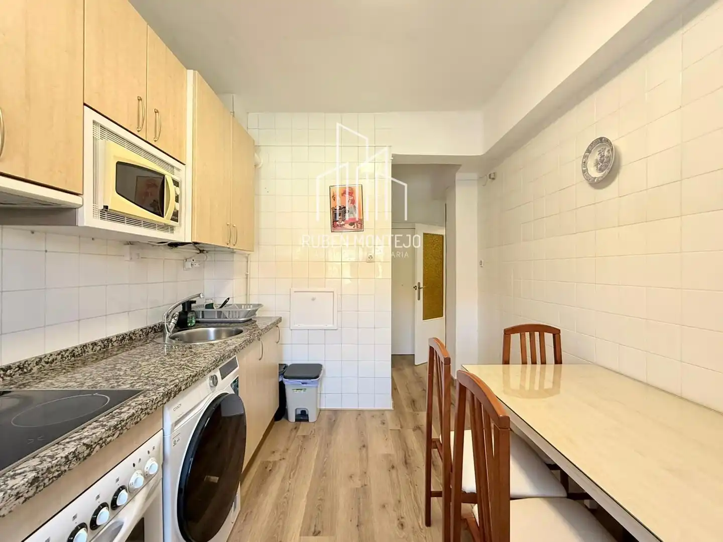Kitchen of Flat for rent in Salamanca  with Heating, Storage room and Furnished