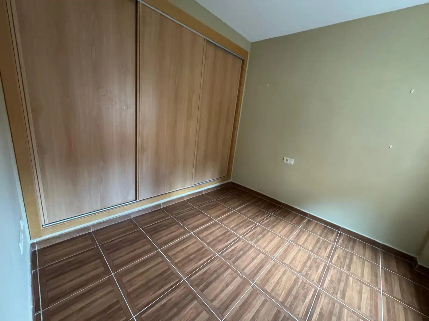 Habitación de Casa o chalet de alquiler en Serra con Calefacción, Jardín privado y Terraza