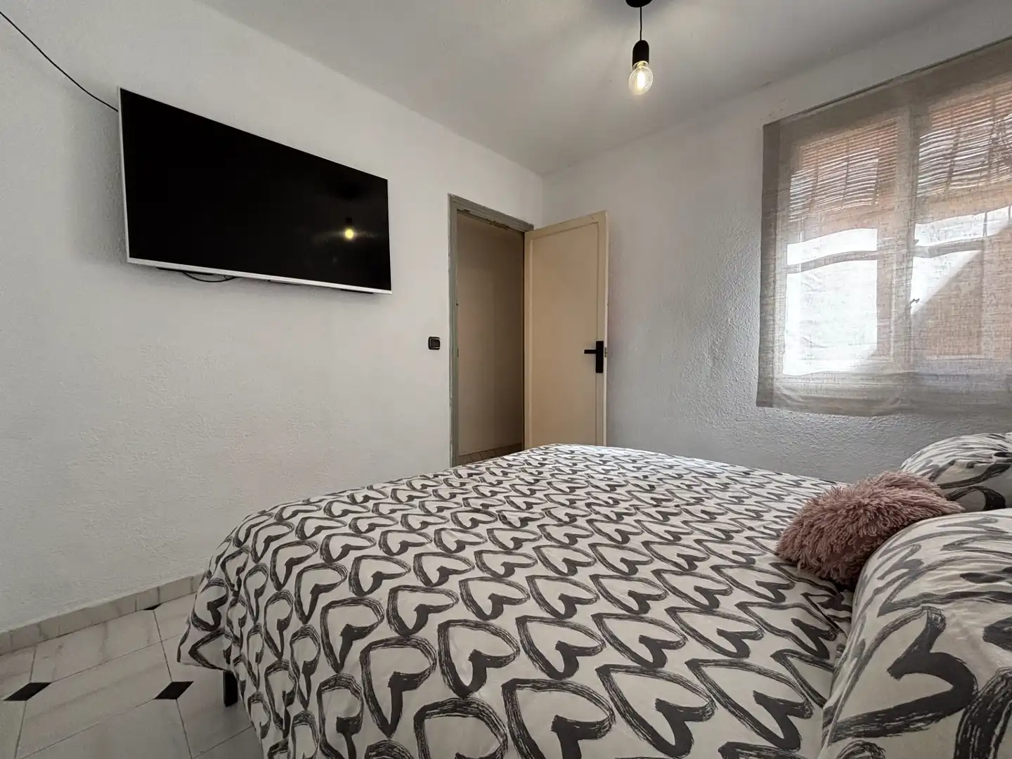 Habitación de Piso en venta en Castellón de la Plana / Castelló de la Plana con Trastero, Amueblado y Horno