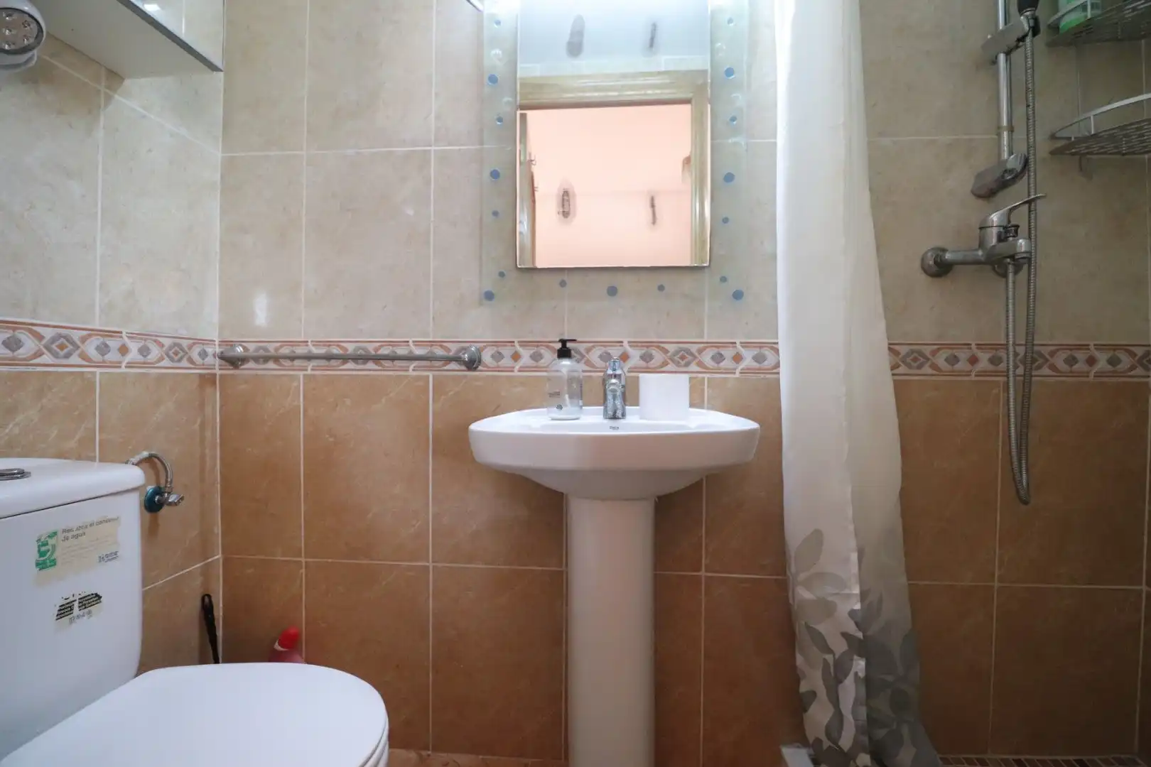 Bathroom of Houses for sale in Albatera  with Community pool