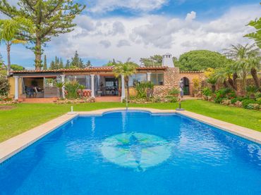 Xalet amb piscina en venda a Lugar Urbanizacion Ricmar 11