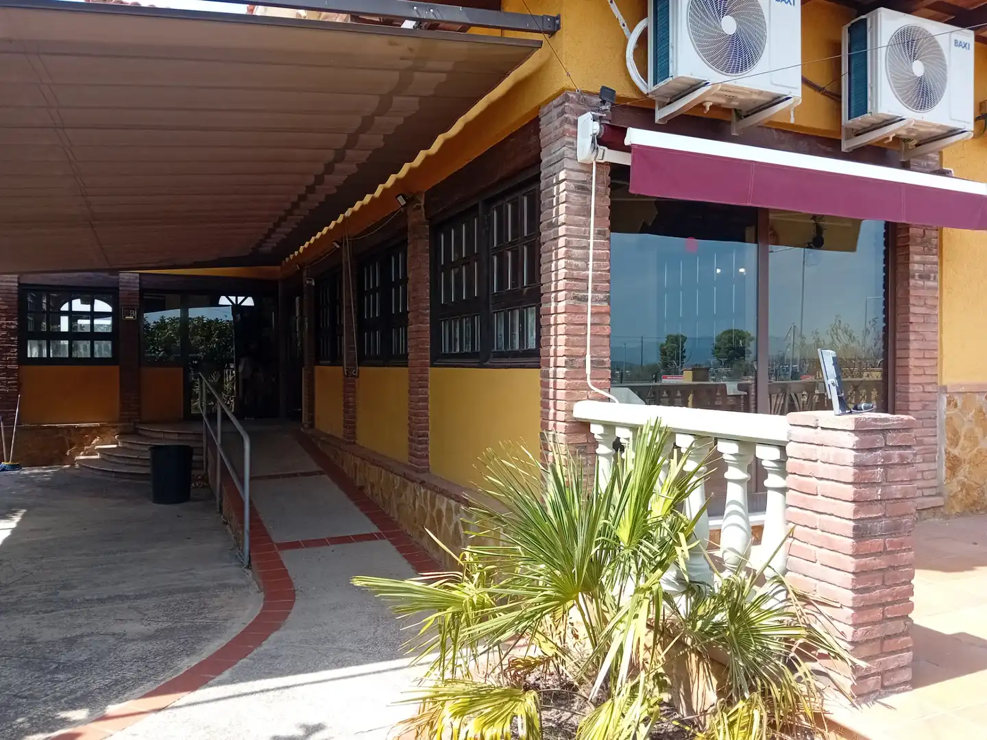 Locale commerciale in affitto a Carrer Alberes 2, imagen 9