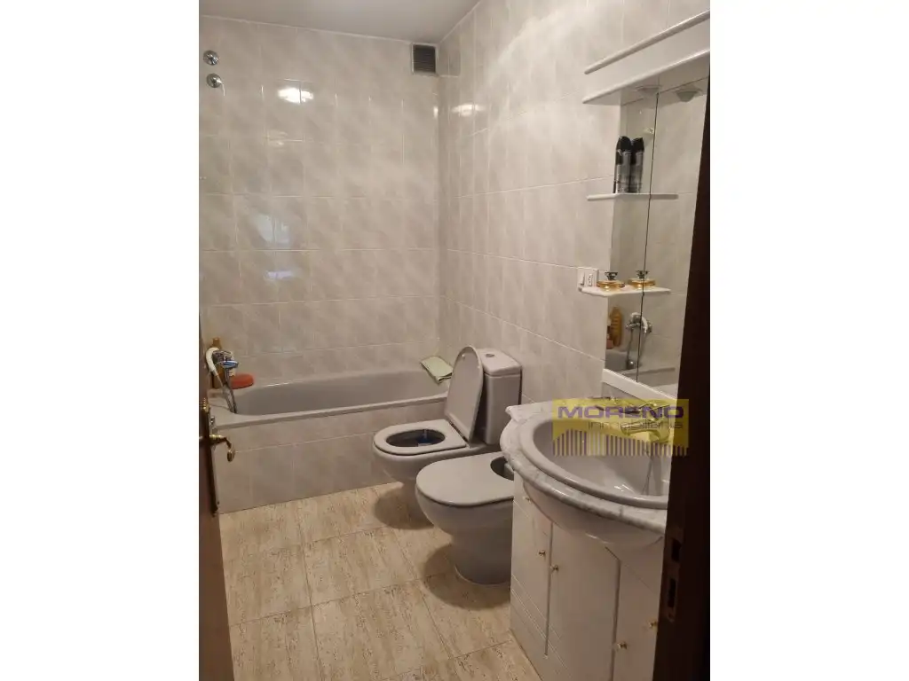 Bathroom of Flat for rent in Láncara