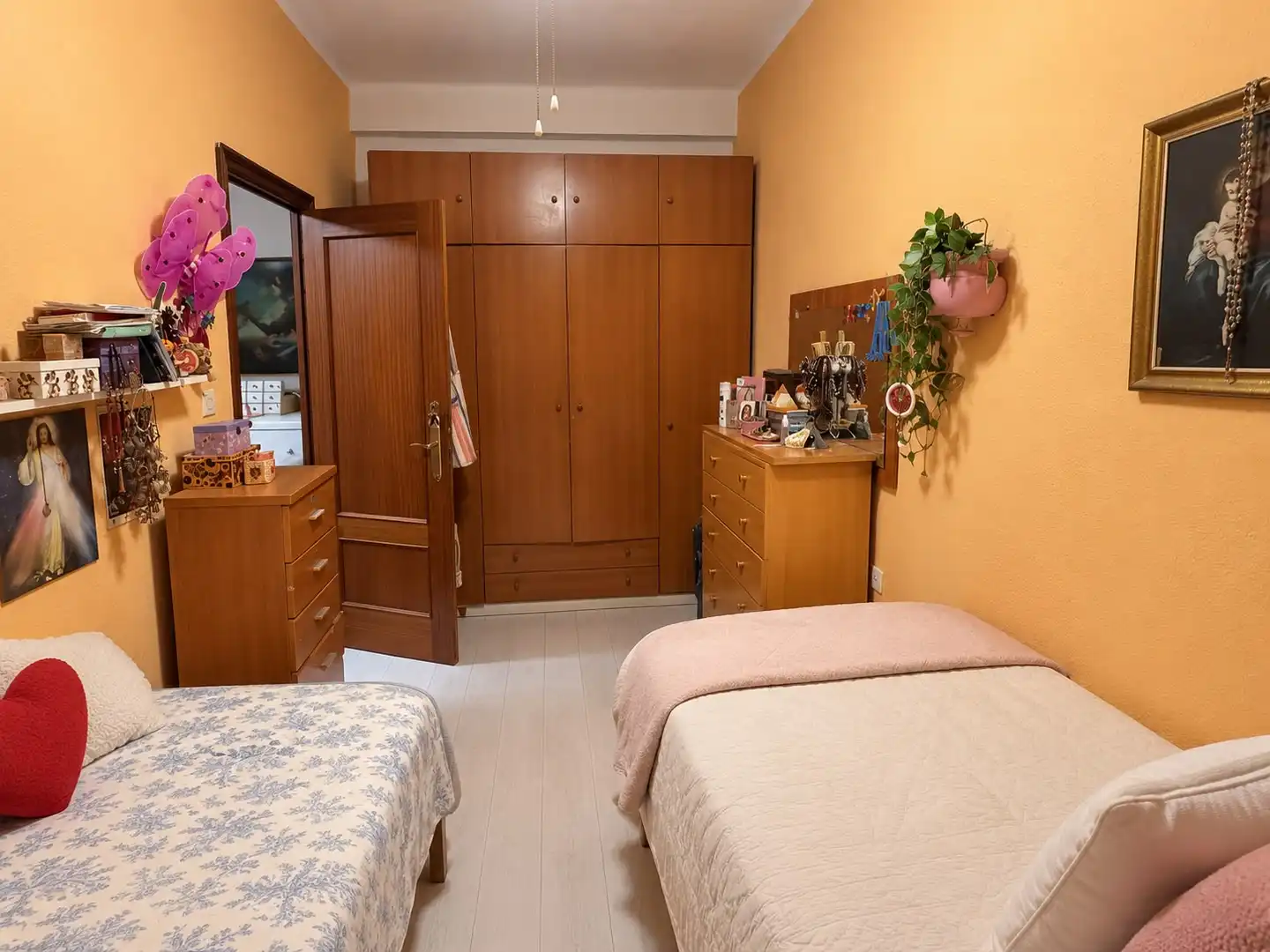 Habitación de Piso en venta en Cerro - Amate