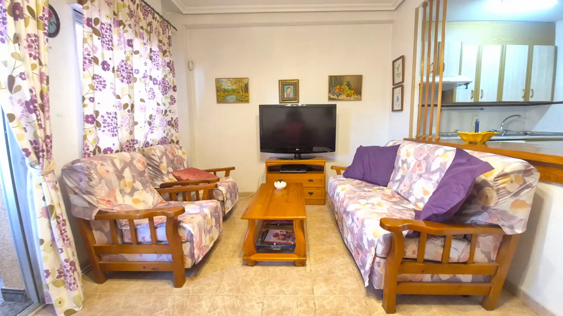 Wohnzimmer von Wohnungen zum Verkauf in Guardamar del Segura mit Klimaanlage, Terrasse und Möbliert