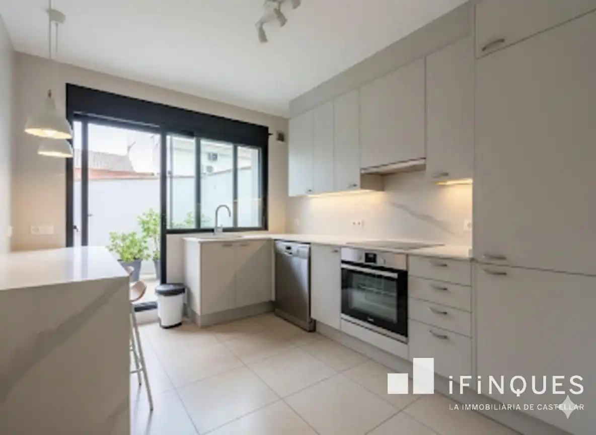 Kitchen of Ground floor for sale in Castellar del Vallès  with Heating, Terrace and Internet