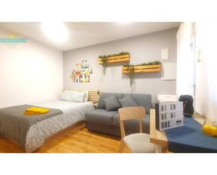 Bedroom of Study to rent in  Madrid Capital  with Parquet flooring and Furnished