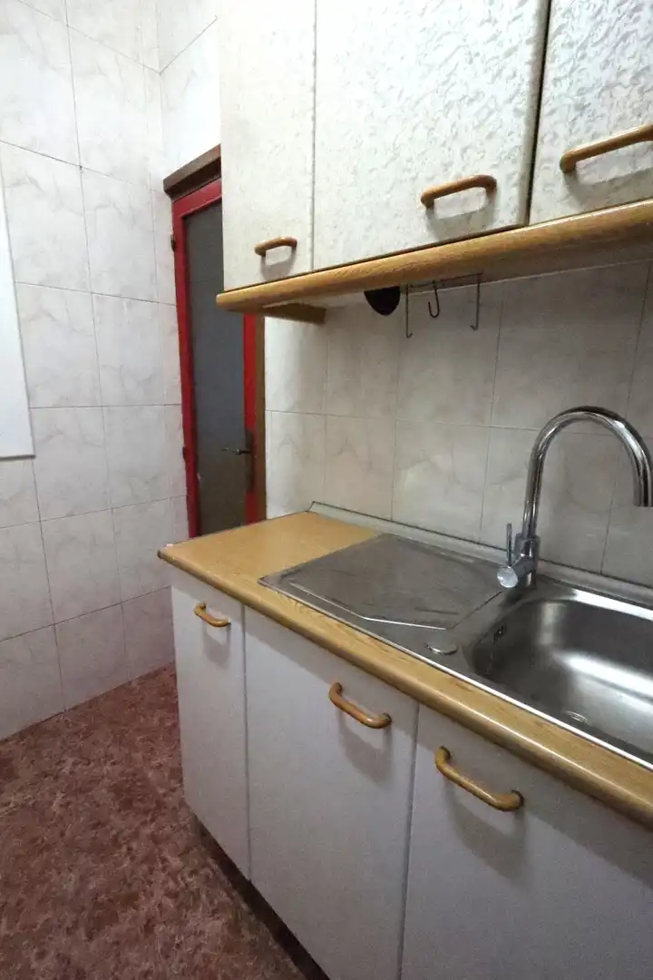 Cocina de Piso en venta en Barcelona con Balcón