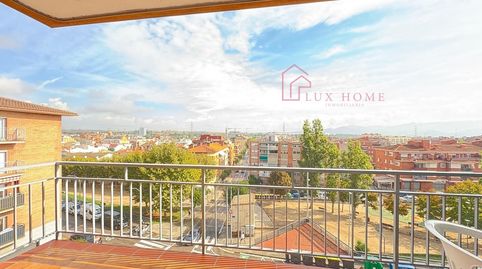 Foto 2 de Piso en venta en Santa Perpètua de Mogoda, Barcelona
