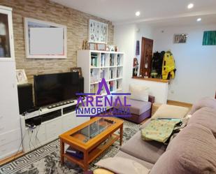 Living room of Flat for sale in A Pobra do Caramiñal  with Storage room