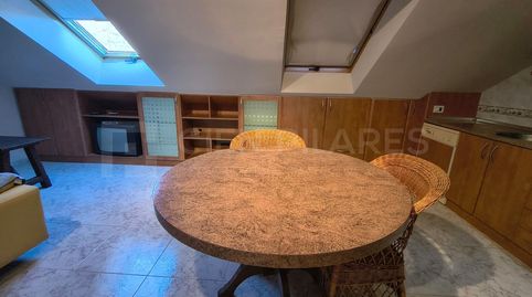 Coqueto ático en tercera planta sin ascensor, muy soleado y lleno de encanto. Dispone de dos habitaciones, un baño y una acogedora, imatge 3