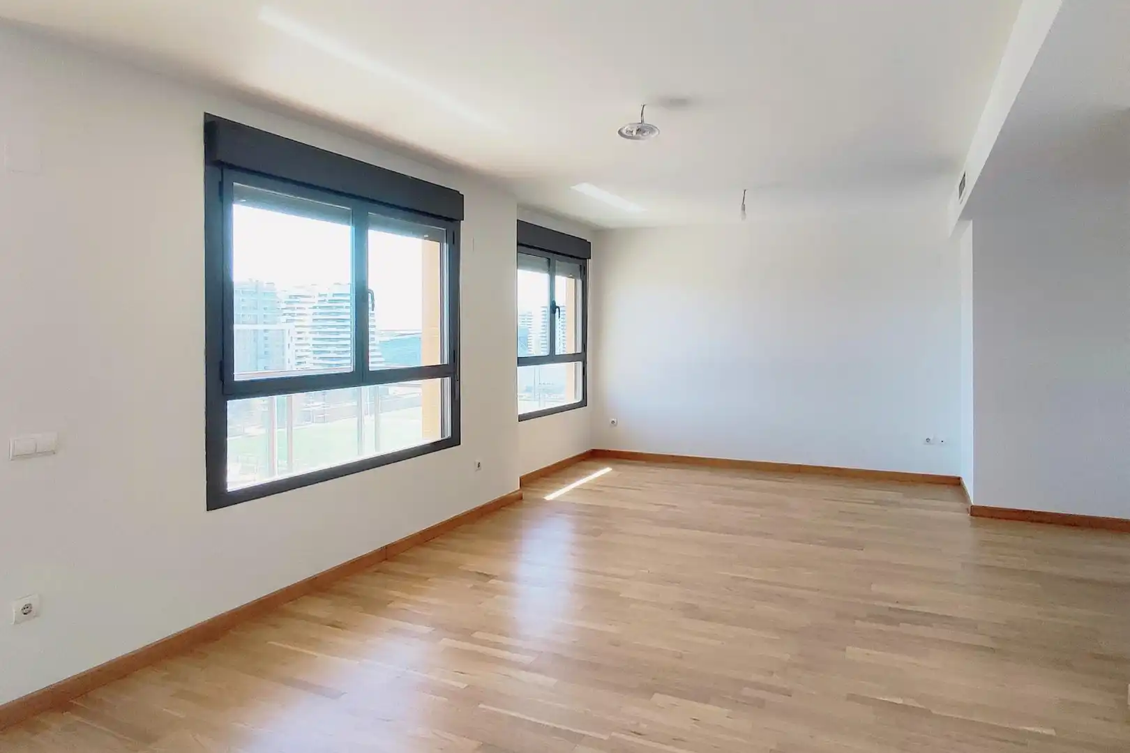 Flat with terrace for sale in Calle Pintor Joan de Ribera Berenguer, imagen 9