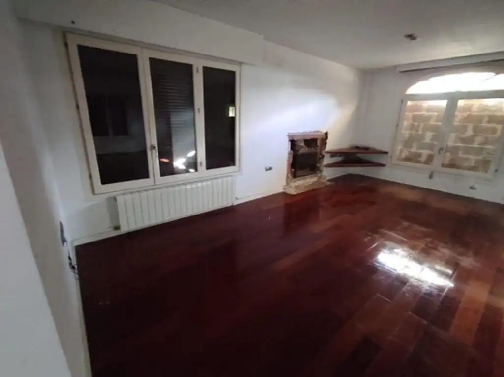 Houses for sale in El Campello  with Private garden and Swimming Pool