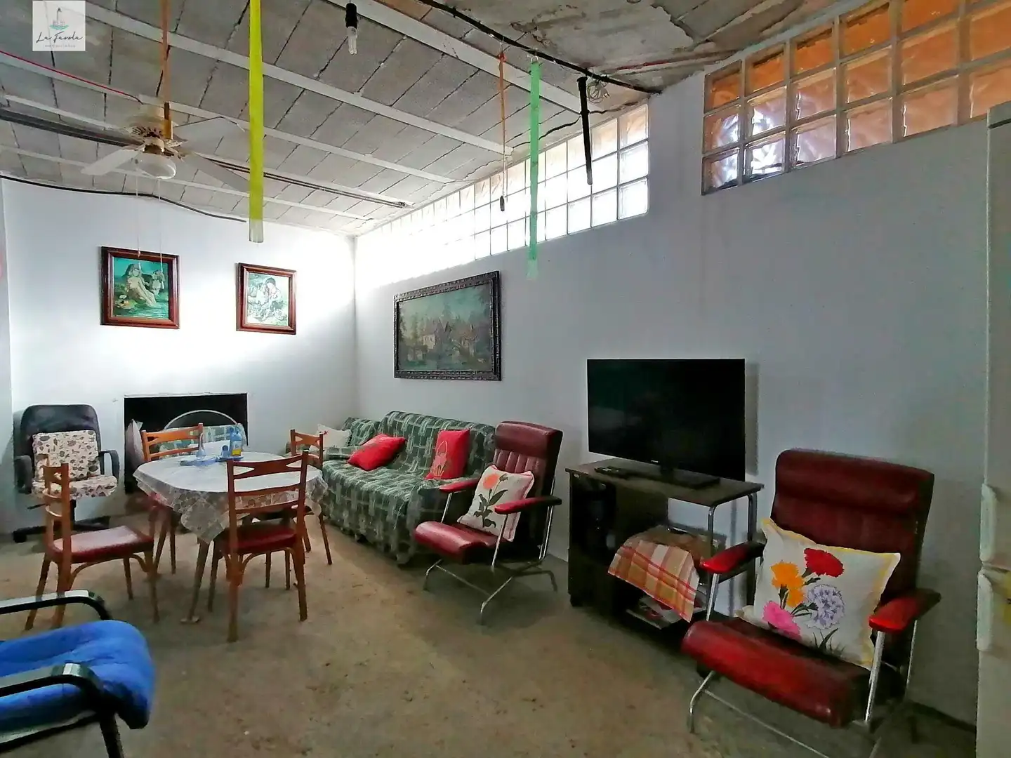 Sala d'estar de Casa o xalet en venda en Loja amb Jardí privat, Terrassa i Traster