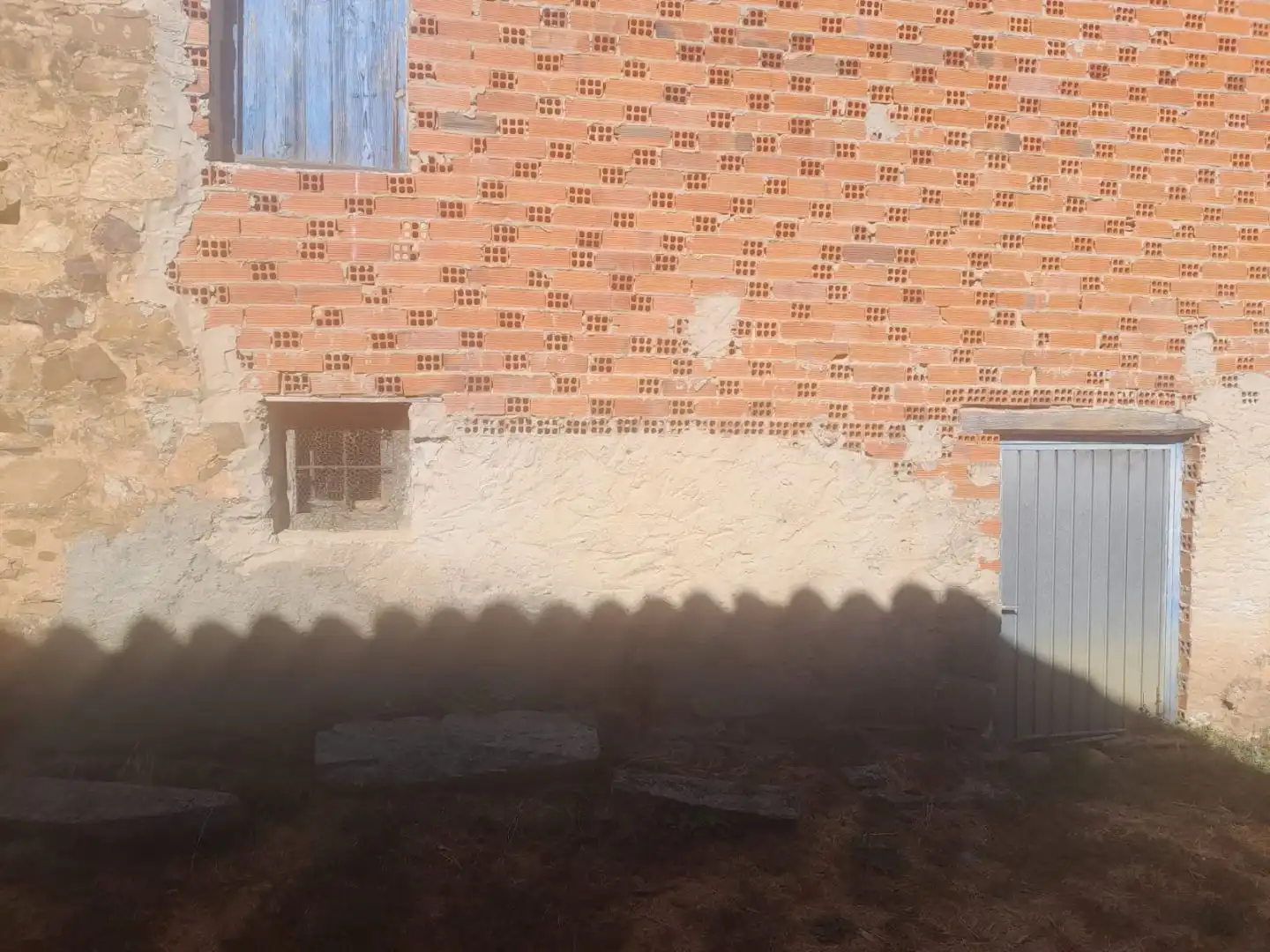 Vista exterior de Terreno industrial en venta en Villaobispo de Otero
