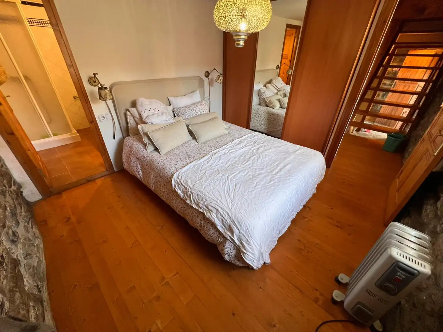 Bedroom of Houses for sale in Vilallonga de Ter  with Furnished