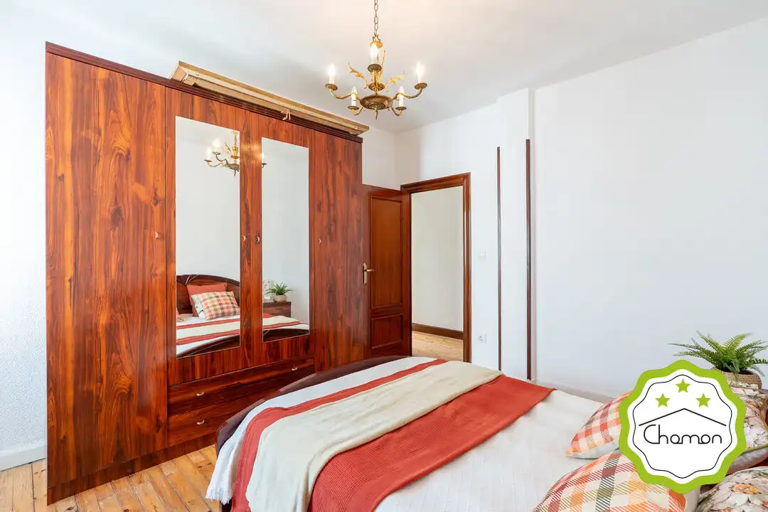 Habitación de Piso en venta en Bilbao  con Calefacción y Balcón