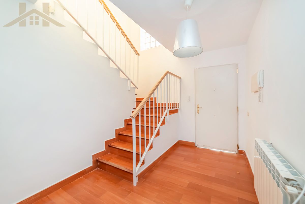 House or chalet for sale in Sevilla la Nueva  with Air Conditioner, Heating and Private garden