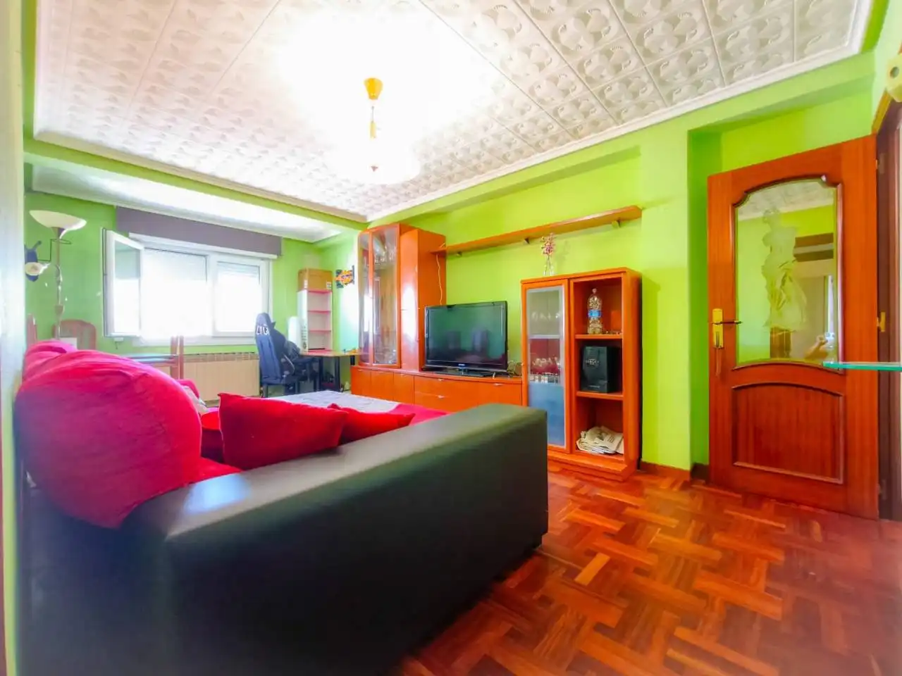 Living room of Apartments for sale in Burgos  with Heating, Parquet flooring and Terrace