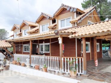 Villa con giardino in vendita a Calle PITA