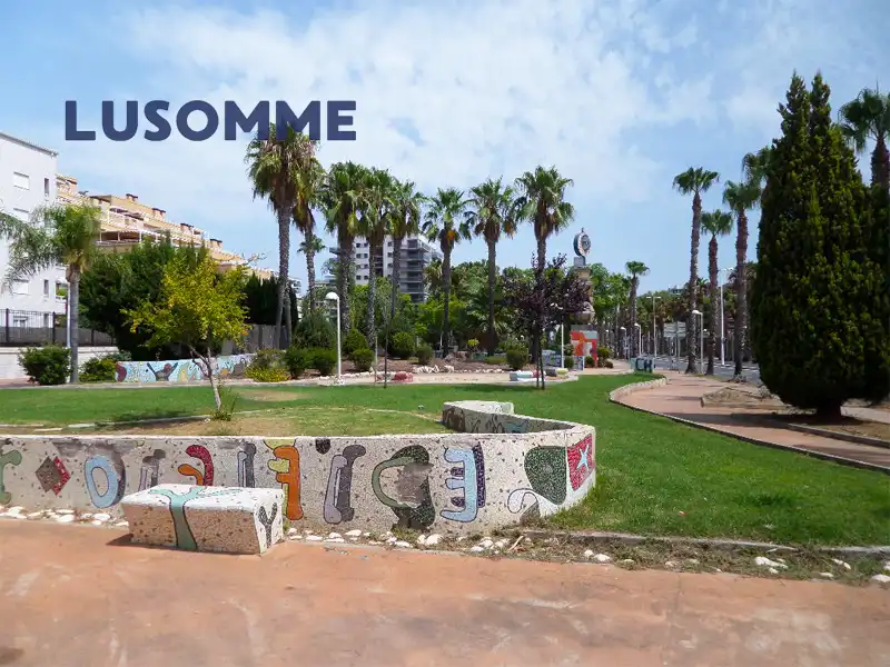 Außenansicht von Maisonette zum Verkauf in Oropesa del Mar / Orpesa mit Klimaanlage, Terrasse und Abstellraum