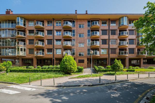 Piso en Venta en C/ Nafarroa Kalea en Zarautz