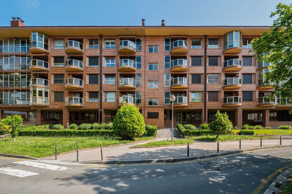 Vista exterior de Piso en venta en Zarautz