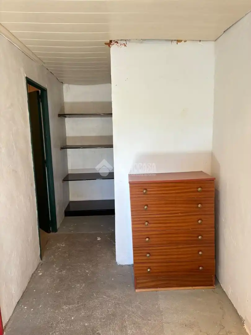 Habitación de Casa adosada en venta en Cifuentes, Guadalajara