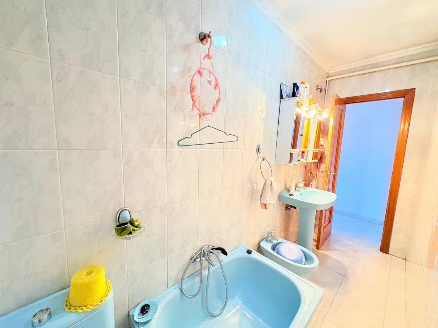 Badezimmer von Wohnung zum Verkauf in Ponferrada mit Terrasse und Möbliert